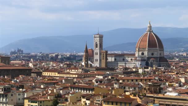 Un tiro largo de la catedral de Florencia
 - Metraje, vídeo