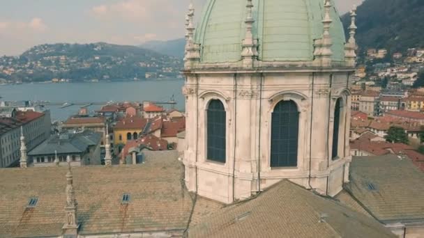 Widok z lotu ptaka miasta Como - Materiał filmowy, wideo