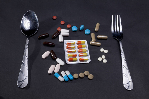Leki i tabletki - Zdjęcie, obraz