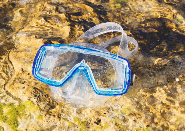 Плавательная маска для подводного плавания
 - Фото, изображение