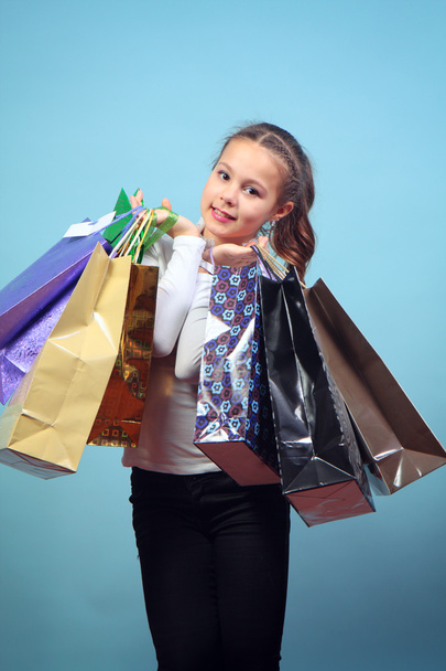 Girl with purchases. - Foto, Imagem