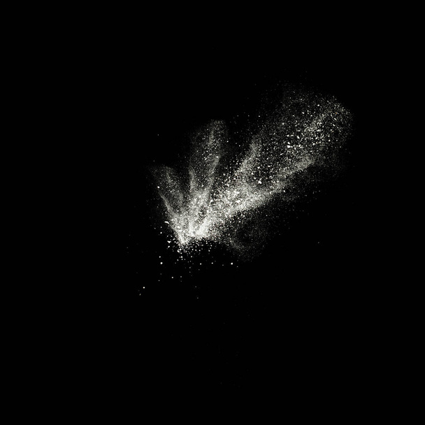 Explosión blanca aislada sobre fondo negro
 - Foto, Imagen