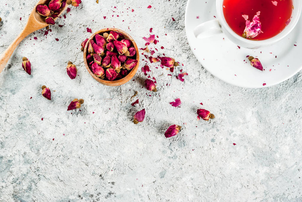 Herbal tea with rose buds - Fotoğraf, Görsel
