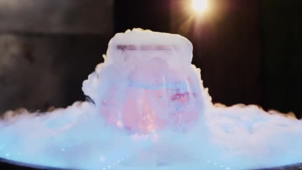 Esperimento con ghiaccio secco
 - Filmati, video