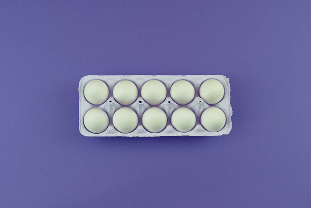 鶏の卵付け長方形ボックス. - 写真・画像