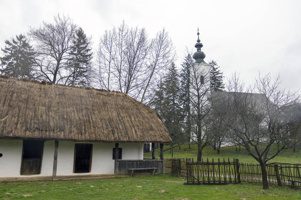 Village musée à Szenna
 - Photo, image
