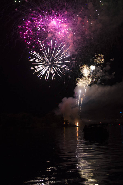 Kanada Tag Feuerwerk, Kenora, See der Wälder, Ontario, Kanada - Foto, Bild