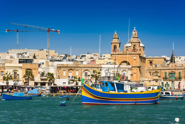 Naprawdę ciekawa wioski rybackiej Marsaxlokk, Malta - Zdjęcie, obraz