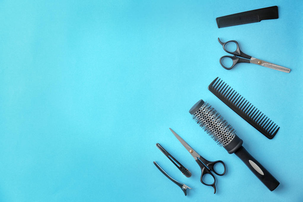 Flat lay composition with professional hairdresser tools on color background - Zdjęcie, obraz