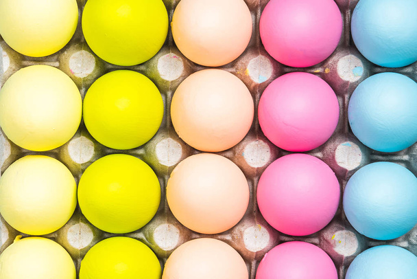 Colorful Easter Eggs close up view - Foto, imagen