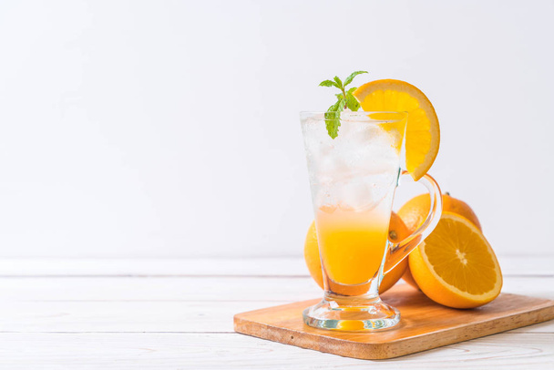 orange juice with soda - 写真・画像