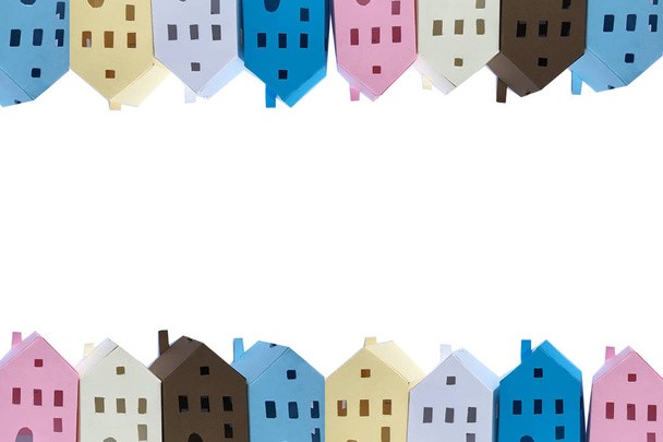 casas de papel colorido
 - Foto, Imagem