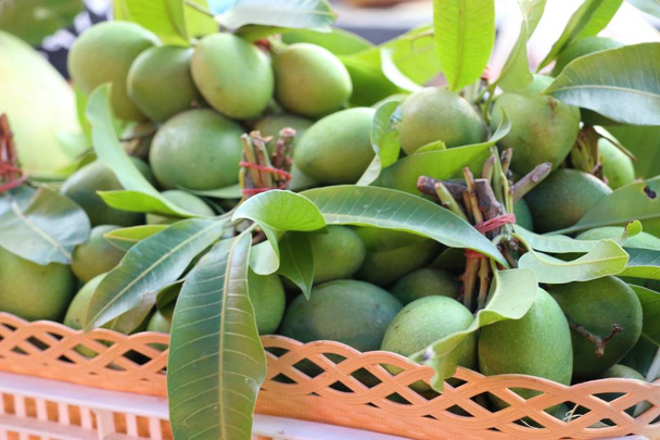 Mango v pouliční stánky s jídlem - Fotografie, Obrázek