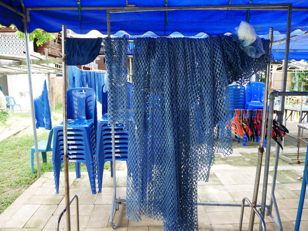 Connaissance autochtone de la teinture chimique des cravates et des batiks de thailand
 - Photo, image
