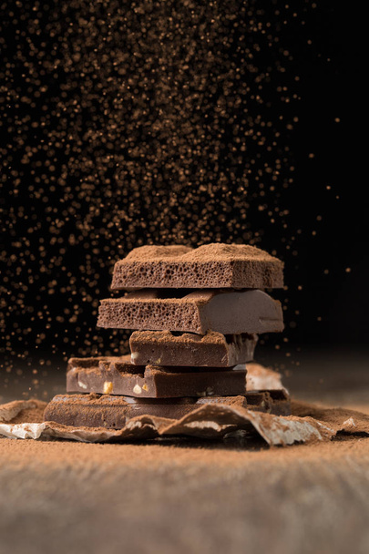 Chocolate sprinkled cocoa at table - Φωτογραφία, εικόνα