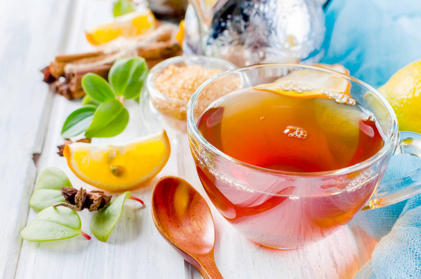 Cup Hot tea with lemon and ginger - Valokuva, kuva