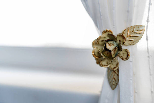 Decorative curtain clip in shape of flower - Photo, Image