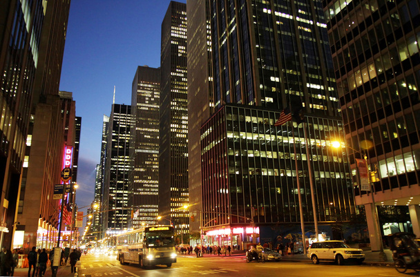 нью-йоркське місто вночі
 - Фото, зображення
