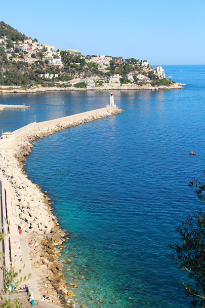 Costa do mar na cidade de Nice, França
 - Foto, Imagem