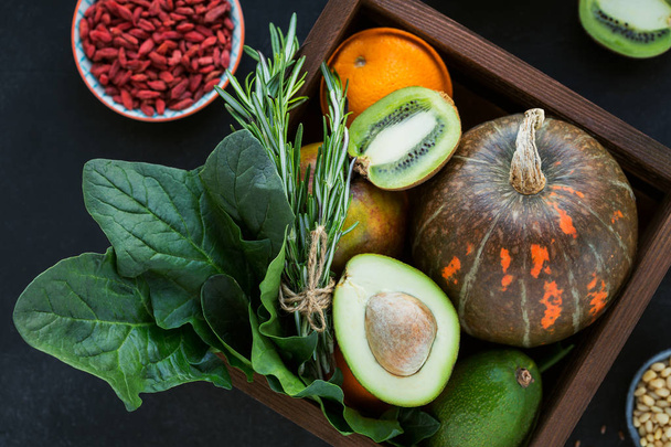 Healthy farmer organic food: fruit, vegetables, seeds, superfood - Valokuva, kuva
