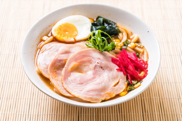 spicy miso udon ramen noodle with pork - 写真・画像