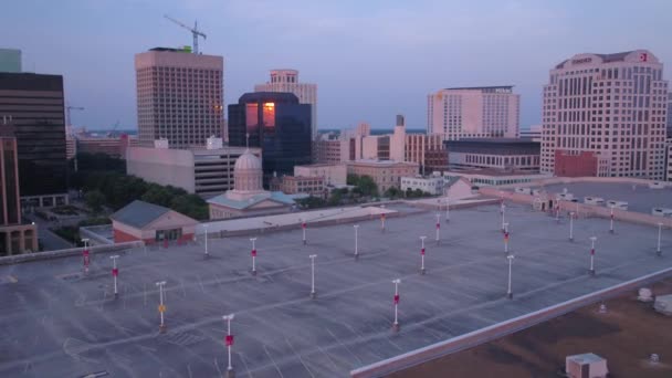 Aerial video of downtown Norfolk at sunrise. - Materiaali, video