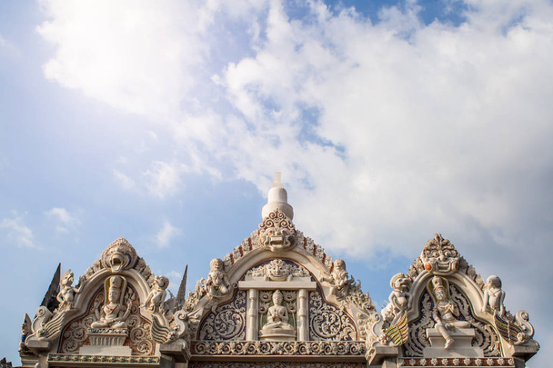 Wattungsaid κεντρική ναό νερό (Σρι Vichai Art) Indo-Ταϊλανδικά Πολιτισμός - Φωτογραφία, εικόνα