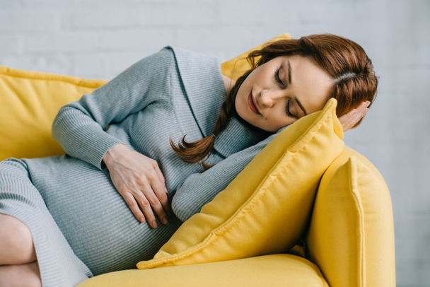 těhotná spící - Fotografie, Obrázek
