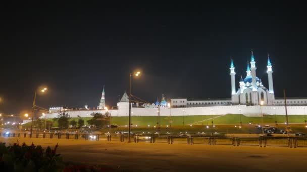 Nacht uitzicht op het Kremlin van Kazan. Kazan, Rusland. Video. (4k UltraHD) - Video