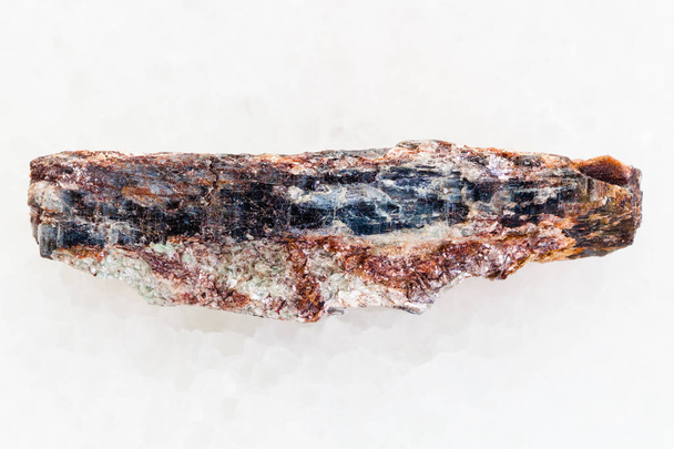 karkea Schist kivi Kyanite kristalli valkoinen
 - Valokuva, kuva
