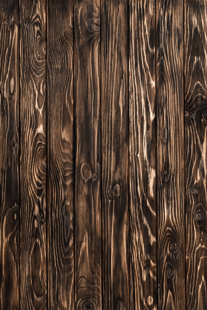 Fond rugueux de la surface détaillée des planches en bois brun
 - Photo, image