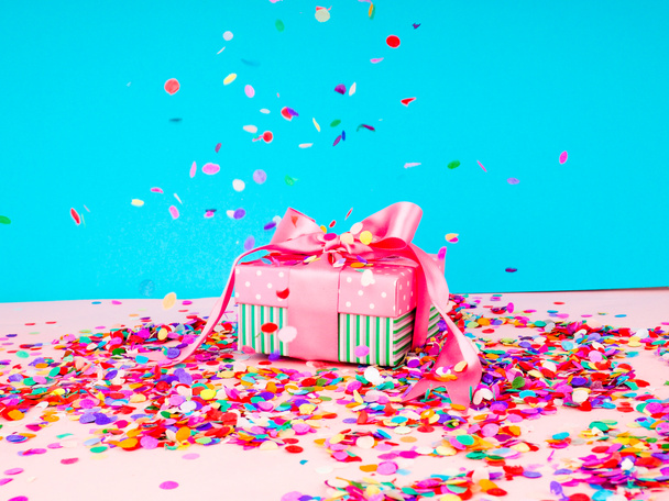Confetti holiday background, gift box - Photo, Image