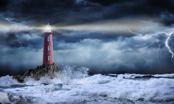 Leuchtturm in stürmischer Landschaft - Leitbild und Vision - Foto, Bild