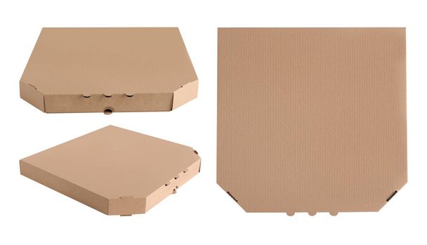 Ensemble de boîtes à pizza vierges sur fond blanc. Maquette pour le design
 - Photo, image