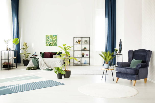 Modern bedroom interior - Zdjęcie, obraz