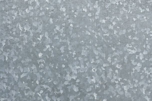Ψευδάργυρος grunge γαλβανισμένο μέταλλο υφή μπορεί να χρησιμοποιηθεί ως φόντο. Υφή από γαλβανισμένο σίδηρο και μοτίβο φόντου πλάκα οροφής - Φωτογραφία, εικόνα