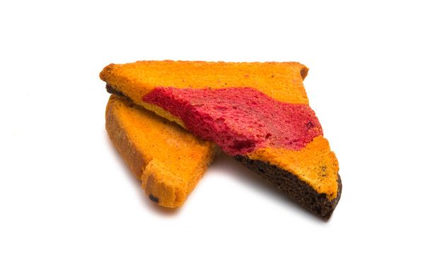 gekleurde toast geïsoleerd  - Foto, afbeelding
