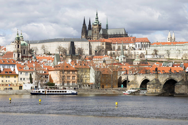 Yukarıda Nehri Vltava, Çek Cumhuriyeti Prag şehir görünümü - Fotoğraf, Görsel