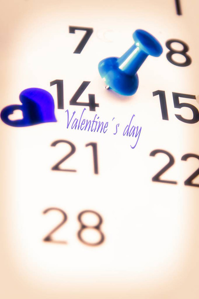 lembrete no calendário de 14 de fevereiro, namorados
 - Foto, Imagem