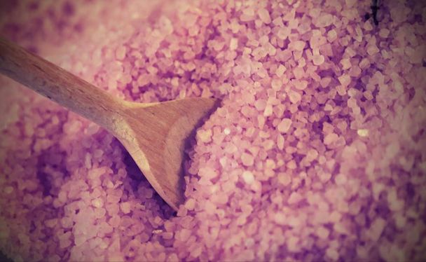Badesalze mit Lavendelduft für das Beauty-Spa - Foto, Bild