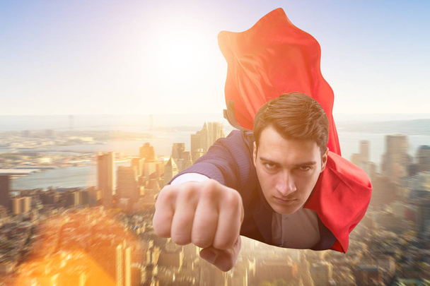 Super-herói voador sobre a cidade  - Foto, Imagem