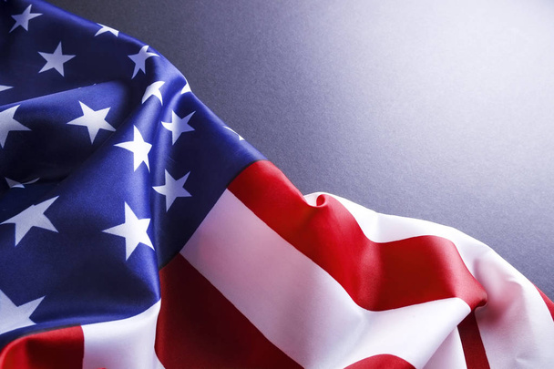 Φόντο σημαία από τις Ηνωμένες Πολιτείες για εθνικές ομοσπονδιακές διακοπές γιορτή και το πένθος ημέρα μνήμης. ΗΠΑ συμβολισμούς. - Φωτογραφία, εικόνα