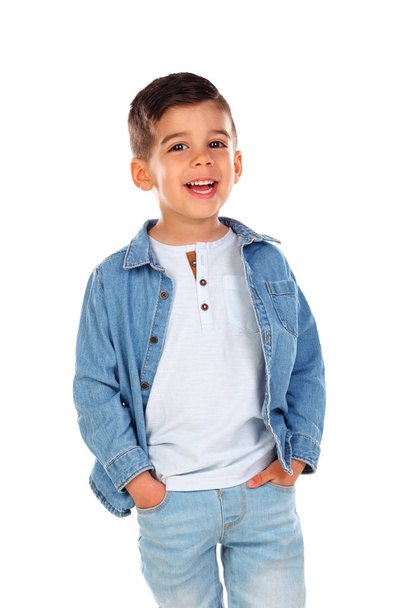 улыбающийся мальчик в джинсовой рубашке на белом фоне
 - Фото, изображение