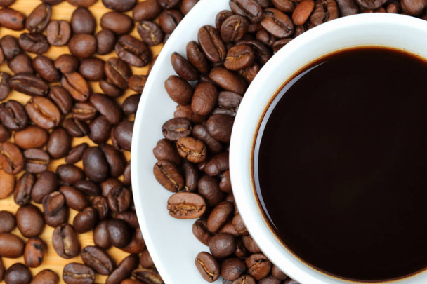 Coffee cup and coffee beans - Zdjęcie, obraz
