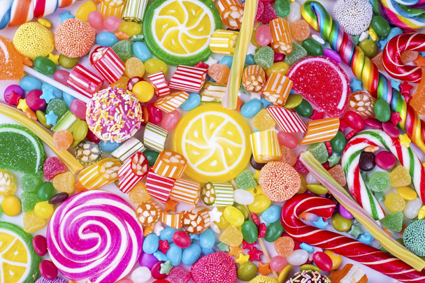 De kleurrijke snoepjes, dessert - Foto, afbeelding