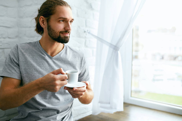 Man Drinking Coffee At Home In Morning. - Zdjęcie, obraz