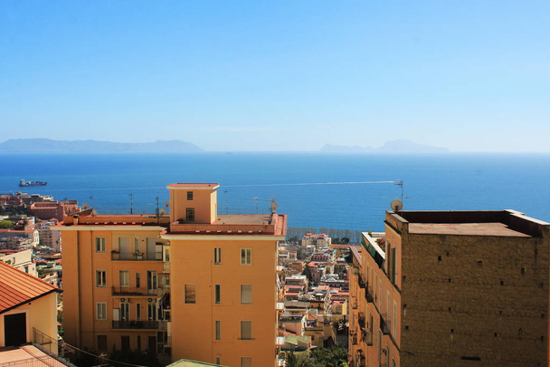 panoramiczny widok na Neapol, Włochy - Zdjęcie, obraz