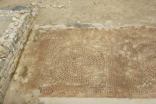Mosaico de Empuries, Girona provincia, España
 - Foto, imagen