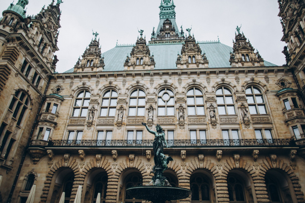 Hamburg-stadhuis - Foto, afbeelding