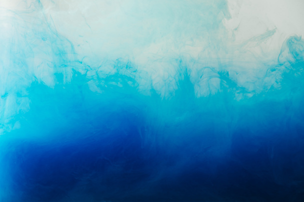 zár megjelöl kilátás összekeverése kék és türkiz fröccsenő víz - Fotó, kép